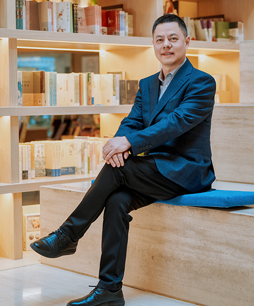 领导班子成员   陈